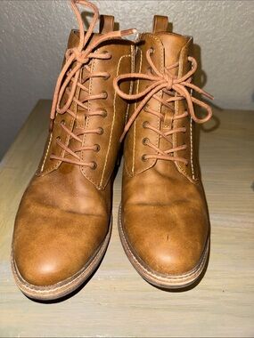 Cliffs by WHITE MOUNTAIN Tan Lace-Up Leather Boots